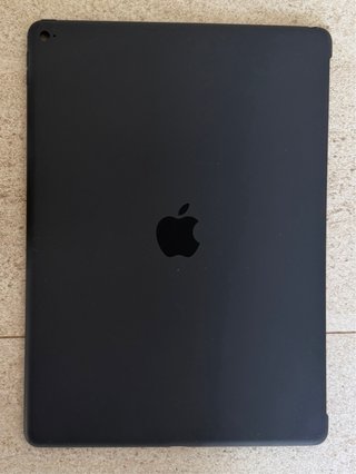 iPad Pro 12.9 128GB 1ª Gen color blanco y plata