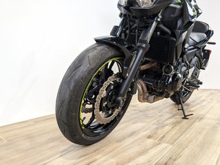 KAWASAKI Z 650   (modelo actual) A2 2025