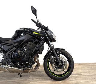 KAWASAKI Z 650   (modelo actual) A2 2025