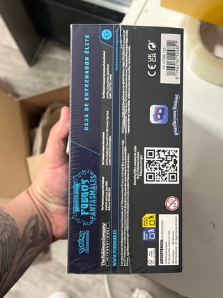 Pokémon Caja Entrenador Élite Fuegos Fantasmales