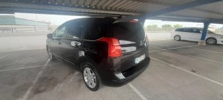 Peugeot 5008 2015