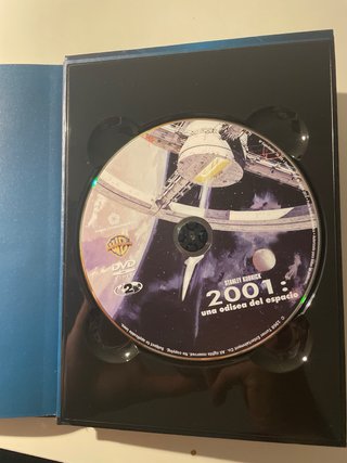 DVD 2001: Una Odisea del Espacio + Libro
