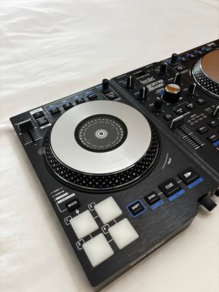 Mesa de mezclas DJ Hercules DJControl Jogvision