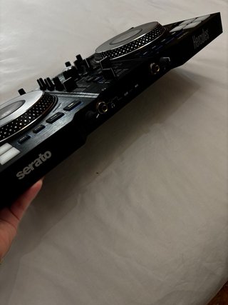 Mesa de mezclas DJ Hercules DJControl Jogvision