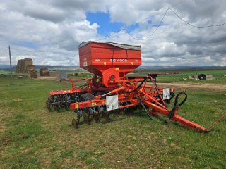 Sembradora Kuhn sd4000