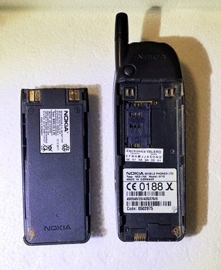 Nokia 5110 móvil retro-vintage