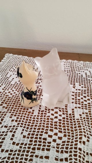 Coppia Gatti Ceramica e Vetro Satinato