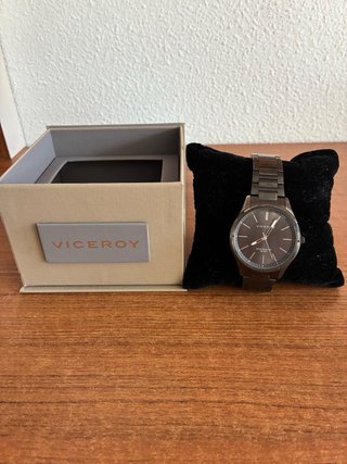Reloj Viceroy Negro y Plateado