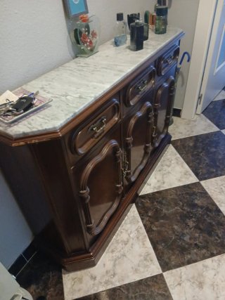 Mueble de entrada madera y mármol