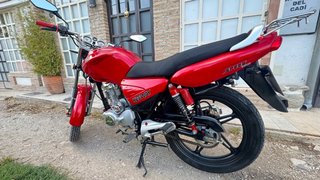 Moto Keeway 125 Roja