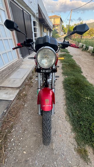Moto Keeway 125 Roja