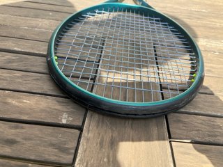 Raqueta Wilson Blade 100L V9 Grip 2