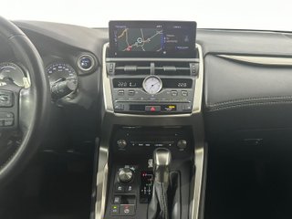 Lexus NX 2.5 300h Executive Navigation 4WD