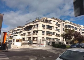 Plaza de garaje en alquiler — Avenida de Europa 34