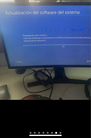 PS4 (PlayStation 4) Negra + Juegos Soporte y Mando