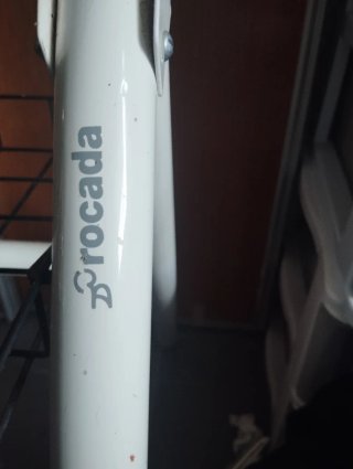 Mesa de Dibujo Rocada Blanca y Negra.Solo recogida