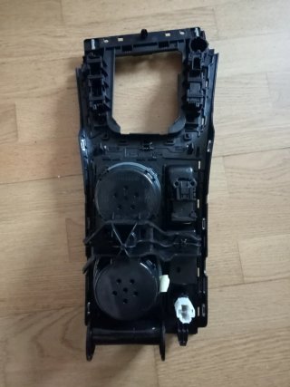 Carcasa consola central VW Golf 7
