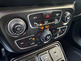 JEEP COMPASS-90.000 KILOMETROS-