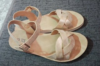 Sandali dorati beige per bambina taglia 35