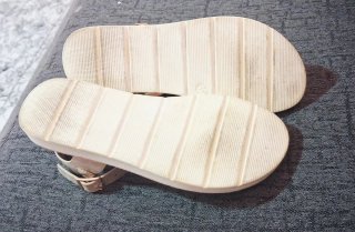 Sandali dorati beige per bambina taglia 35
