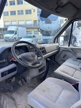 Volkswagen LT35 2004