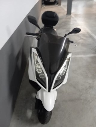 Kymco Superdink 125i Blanca