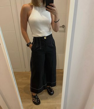 Pantalón negro ancho
