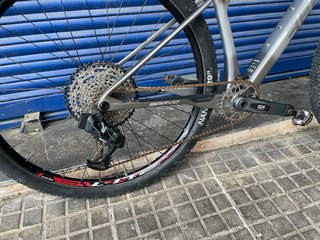 2025 AXS BERRIA BRAVO Carbono TALLA s/m