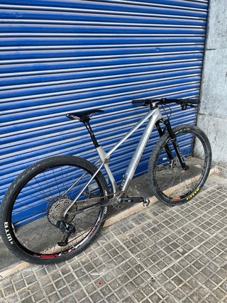 2025 AXS BERRIA BRAVO Carbono TALLA s/m