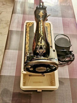 Singer 15K (1929) – funciona – con motor y pedal