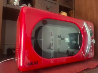 Microonde Akai stile Vintage