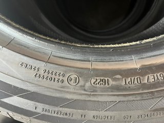 Neumático 235/55 R19 101V Radial Tubeless