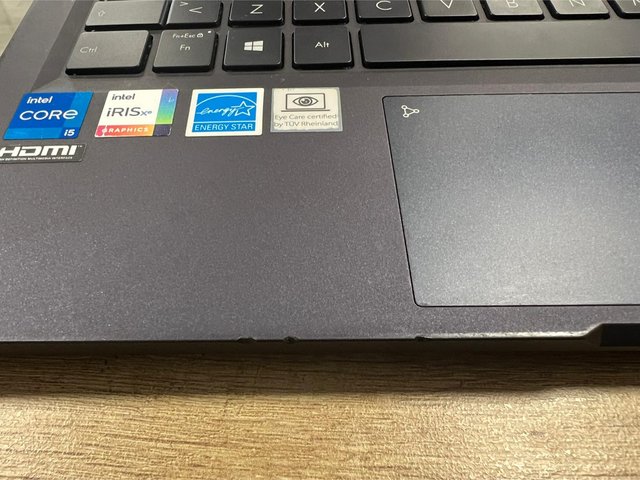Portátil ASUS Expertbook B1400C