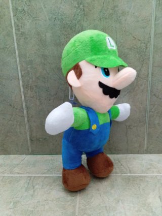 Peluche Luigi de Super Mario Bros  (NUEVO)