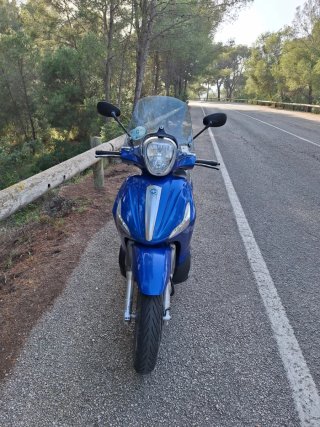 Piaggio Beverly 300 i.e. 2017 Azul
