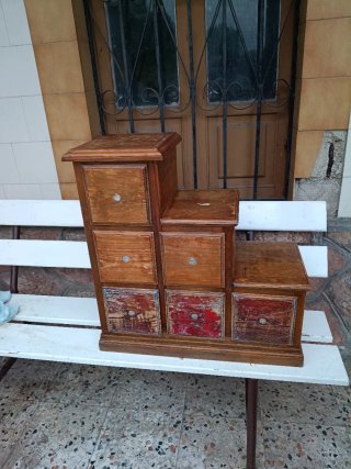 Mueble Escalera Madera Cajones