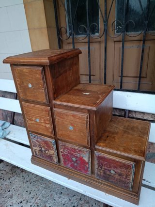 Mueble Escalera Madera Cajones