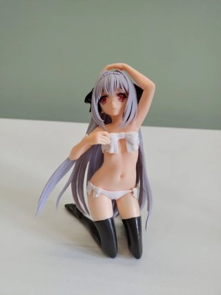 2 Figure Yukino e Tsuki-ni parti removibili