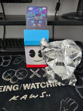 Milfos Skier & Geek Blind Box