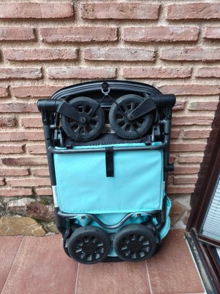 Carrito de bebé tuc tuc azul, no hago envios