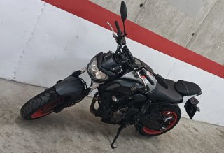 Yamaha MT-07 A2 Negra/Gris