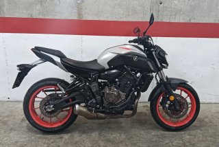 Yamaha MT-07 A2 Negra/Gris