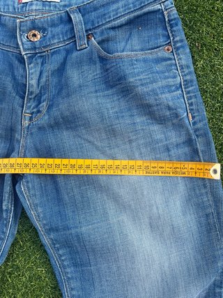 Pantalón Levi's 570 straight fit