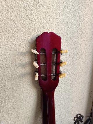 Guitarra Clásica Play On Roja
