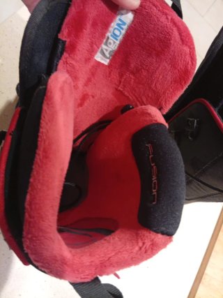 Botas de Snowboard Negras y Rojas salomon