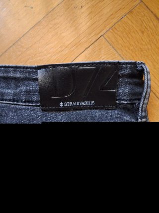 Pantalón denim gris Stradivarius Talla 36