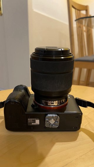 Sony A7 III + 2 Lentes + 3 Baterías + Accesorios