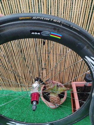 ZIPP 404 Edición Especial 11v
