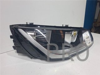 Faro Delantero Derecho Audi A1 Sportback (8XF)(11.2014->)
