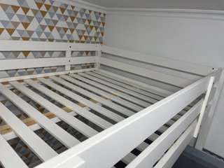 Cama alta IKEA STORA blanca